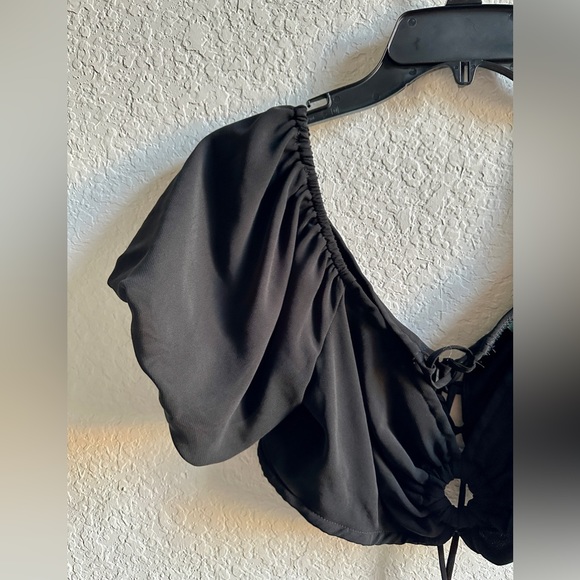 Wild Fable  |  Black Top - Picture 2 of 3